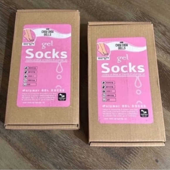 Moisturizing Gel Socks - Picture 3 of 4